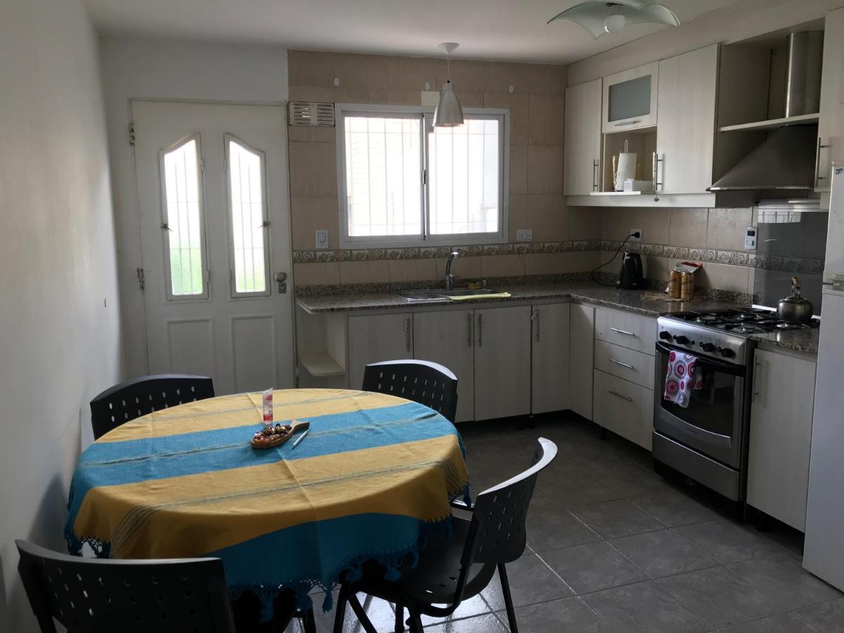 N0D1Sp0Nibl3 Villa Neuquen Bagian luar foto